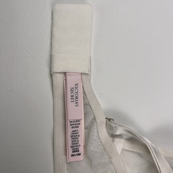 Victoria's Secret Bra Very Sexy Low Cut Demi White Mesh Shine Strap 38C NWT - Picture 5 of 5